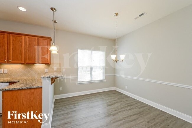 Building Photo - 4960 Long Grove Dr