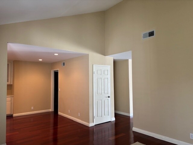 Foto del edificio - 5202 Skinner St