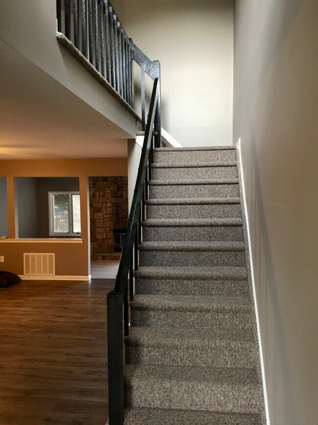 47 Malibu Ct, Old Bridge, NJ 08857 Townhome Rentals in Old Bridge NJ