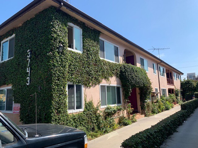 Building Photo - 3747 Westwood Blvd