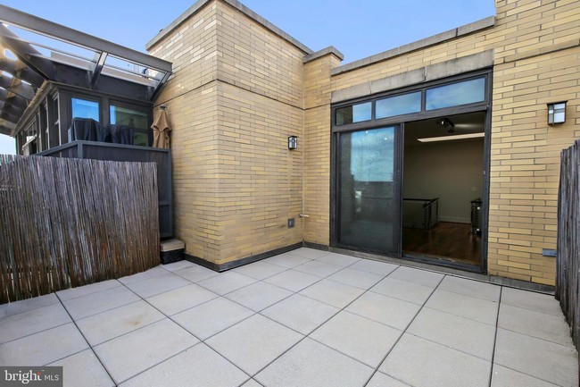 Building Photo - 4301 Military Rd NW