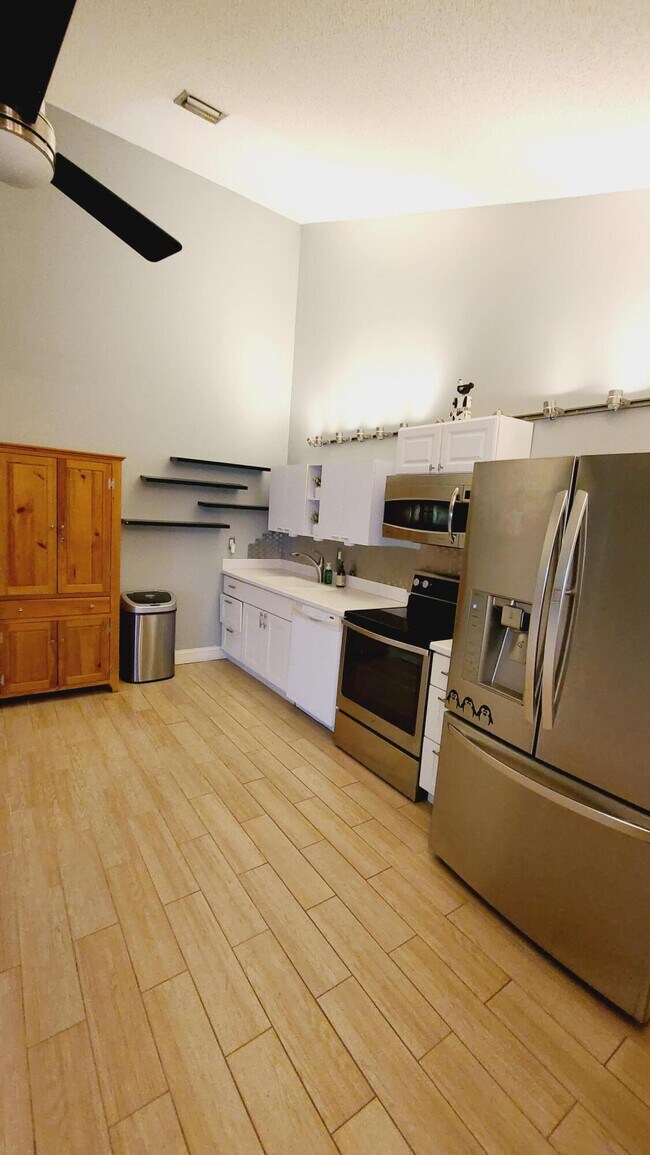 Building Photo - 1188 Shibumy Cir