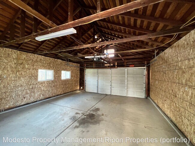 Foto del edificio - 3 br, 1 bath House - 1442 Scenic Dr