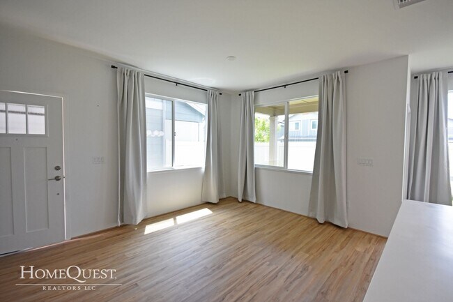 Building Photo - Northpark - Ewa Beach 3/2.5 $4000/mo