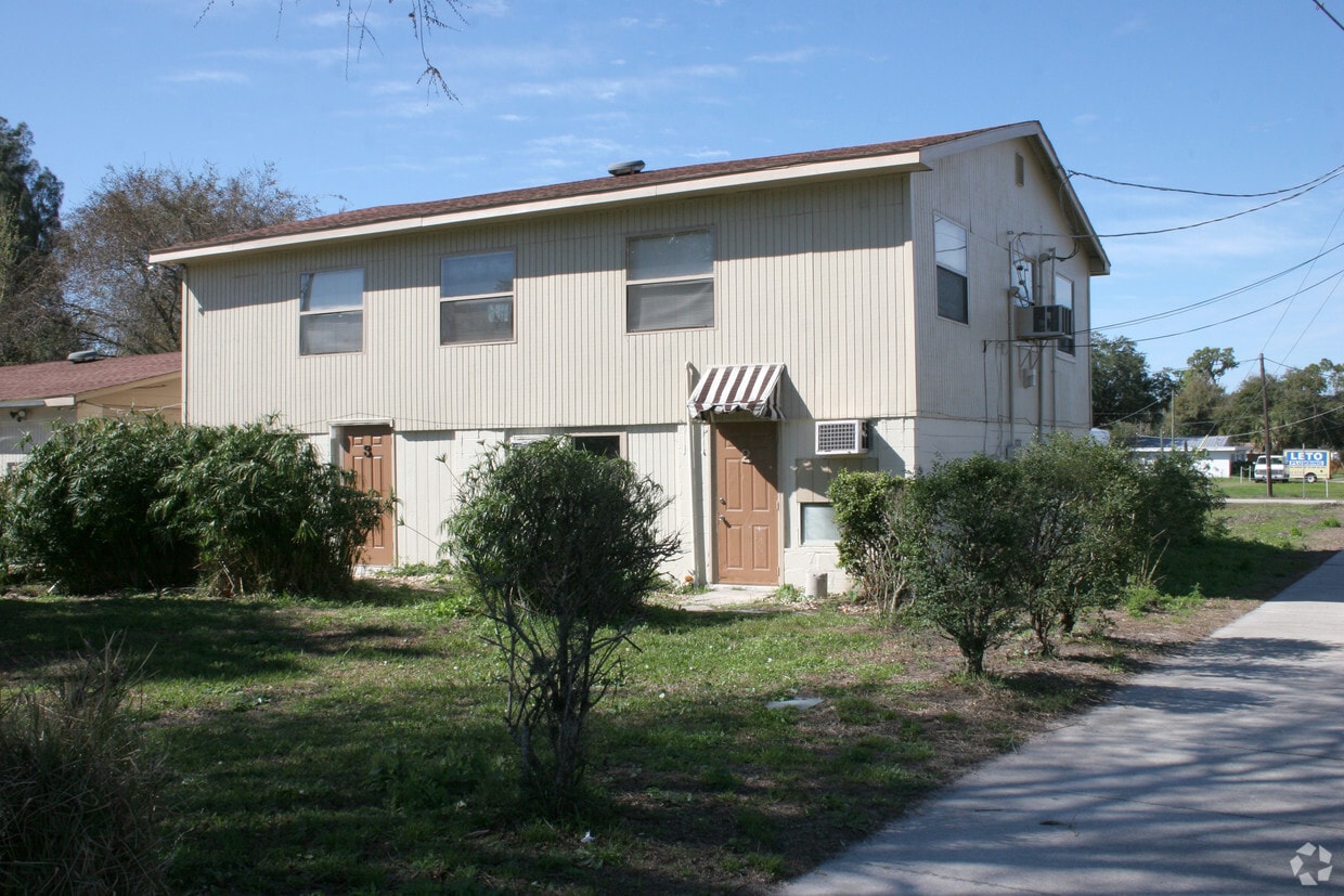 Primary Photo - 10101 Midway St