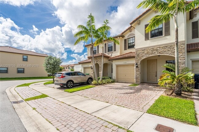 Building Photo - 15381 SW 119th Ln