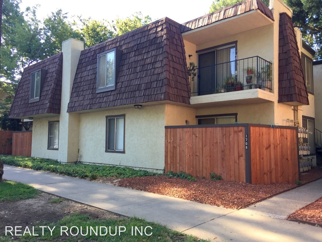 Primary Photo - 1710-1710 V St