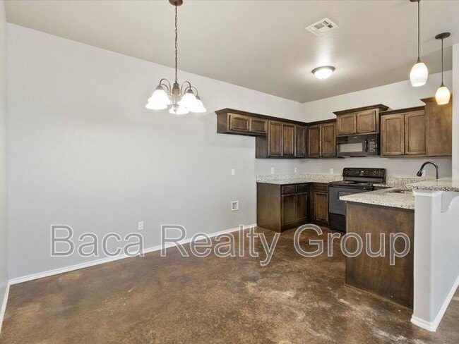 Building Photo - 822 Aspen Dr
