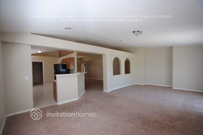 Foto del edificio - 5311 Silver Thistle Ln