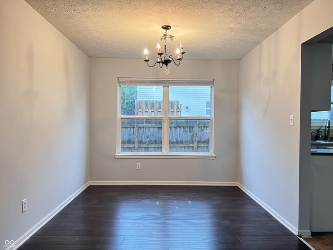Building Photo - 506 Walbridge St