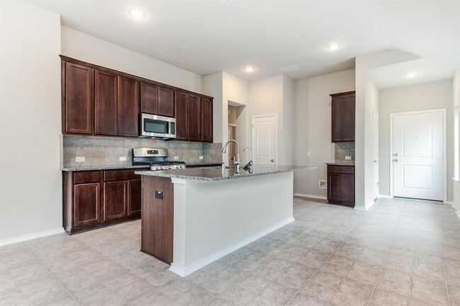 Building Photo - 20223 Rainflower Bay Ln