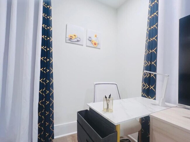 Foto del edificio - 13207 Easley Dr