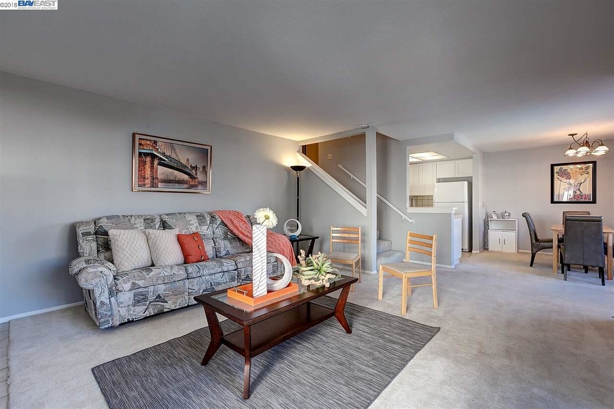 Foto principal - 39993 Fremont Blvd
