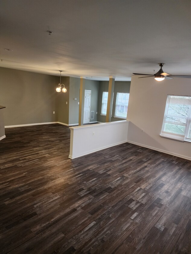 Family room- View of Open Floor Plan - 3110 Bellamy Way