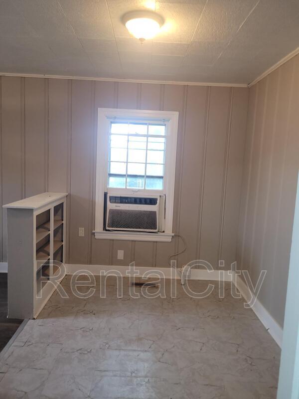 717 W Wheeler St, Dyersburg, TN 38024 House Rental in Dyersburg, TN