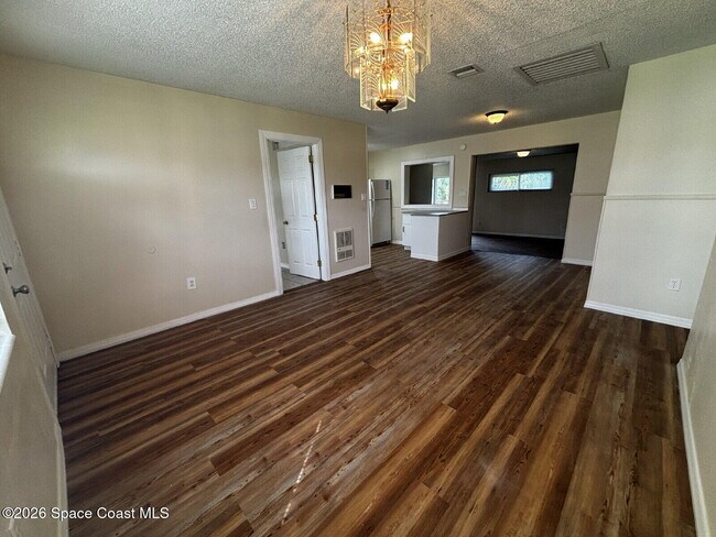 Building Photo - 100 Prince Ave