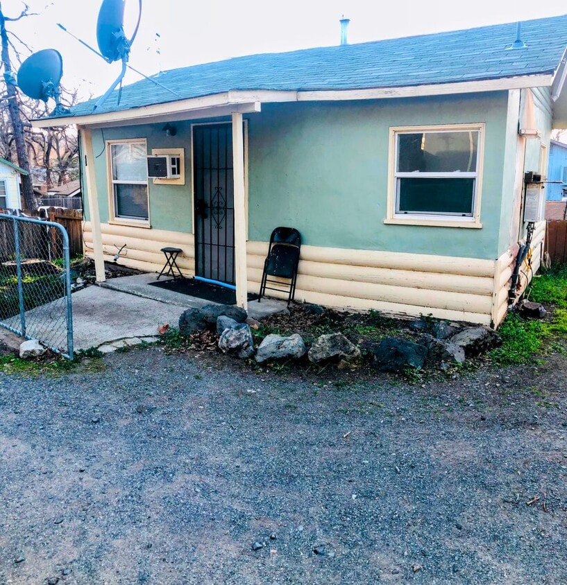 Foto del edificio - 14028 Konocti St