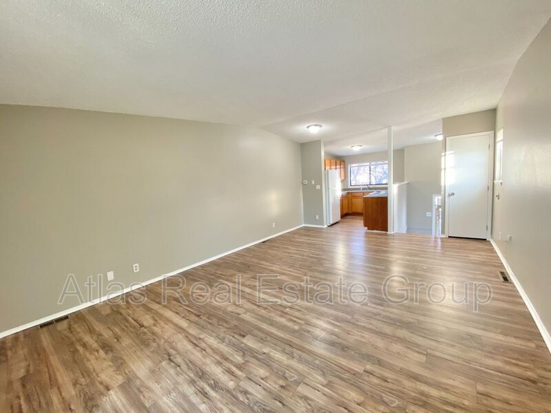 Primary Photo - 6452 E 66th Pl
