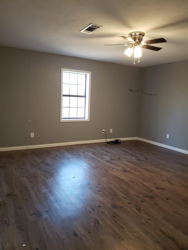 Foto del edificio - 5605 W Kingshighway