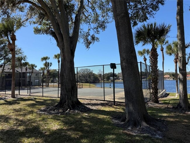 Building Photo - 914 Lake Destiny Rd