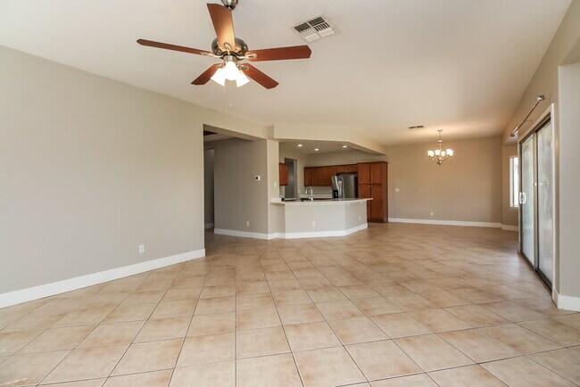 Foto del edificio - 21264 E Twin Acres Dr