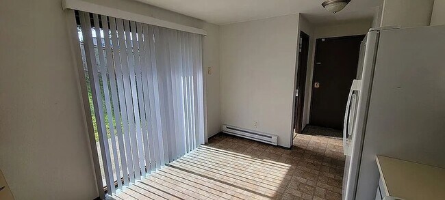 Foto del edificio - 622 91st Ave SE