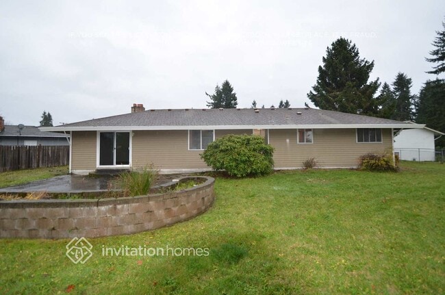 Building Photo - 1709 Dogwood Dr SE