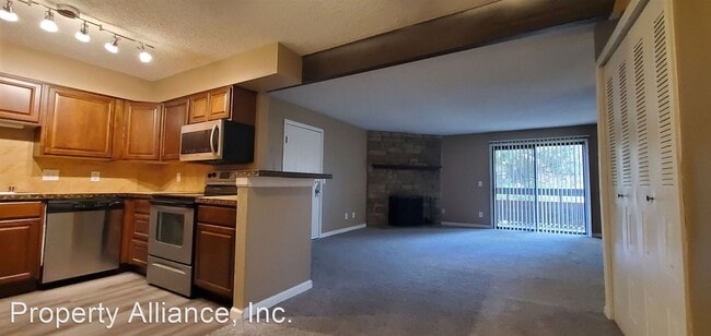 Building Photo - 2 br, 2 bath House - 331 Wright Street #7-207