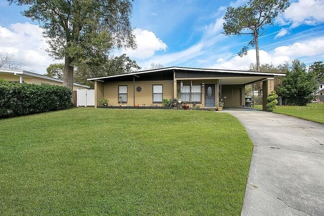 Photo - 1721 Montcalm St House