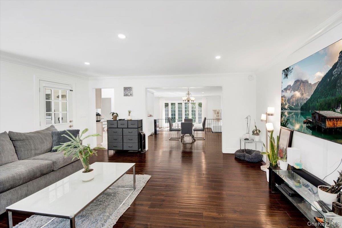 Foto principal - 270 Victory Blvd