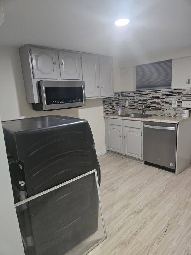 Foto del edificio - 1237 Mayflower Ave
