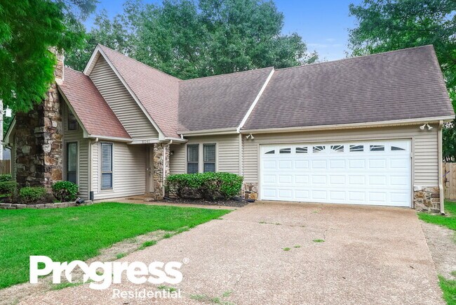Foto del edificio - 6041 Williams Cove