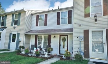 Building Photo - 165 Villa Knoll Ct