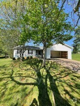 Building Photo - 121 County Rd 537