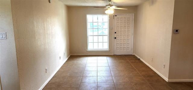 Foto del edificio - 1729 Sherrye Dr