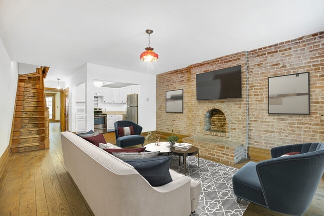 Building Photo - 157 W 93rd St