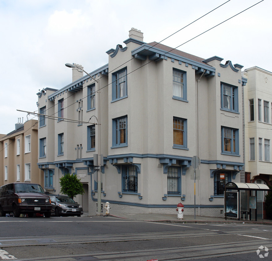 Primary Photo - 1500 Clay St