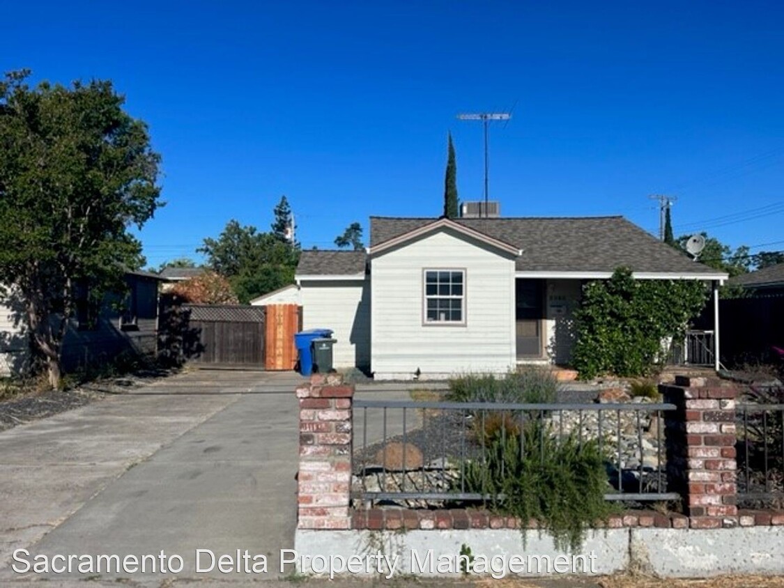 Primary Photo - 2 br, 1 bath House - 3040 65th Street^^