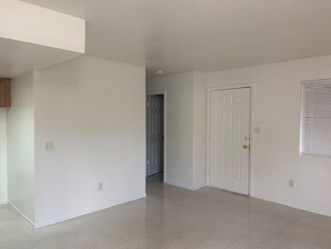 Foto del edificio - 1736 Inyo St