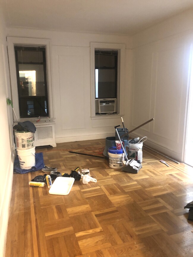 Floorplan - 330 East 52nd Street