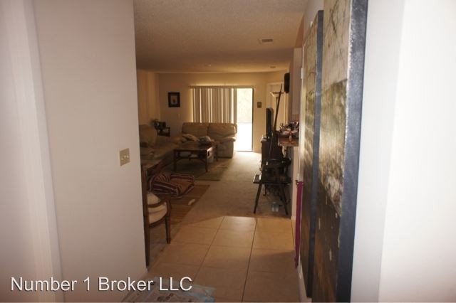 Building Photo - 7665 Sugar Bend Dr