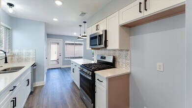 Building Photo - 3819 W Traditions Ct