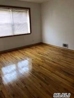 Foto del edificio - 215-46 23rd Rd
