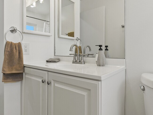 Foto del edificio - 20757 Plum Canyon Rd