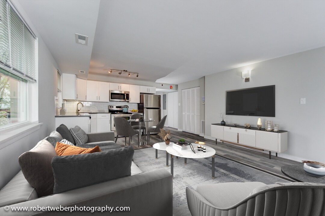 Foto principal - 531 N Ridge-209