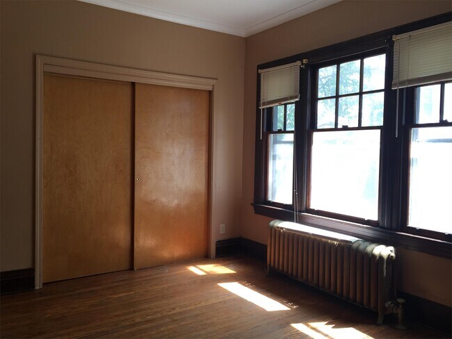 Foto del edificio - 10 Selye Terrace