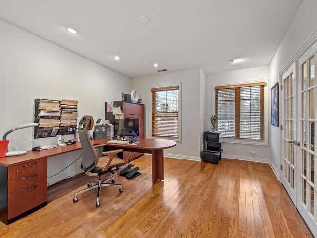 Foto del edificio - 2048 Valor Ct