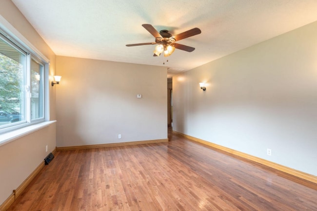 Foto del edificio - 3047 S Ferguson Ave