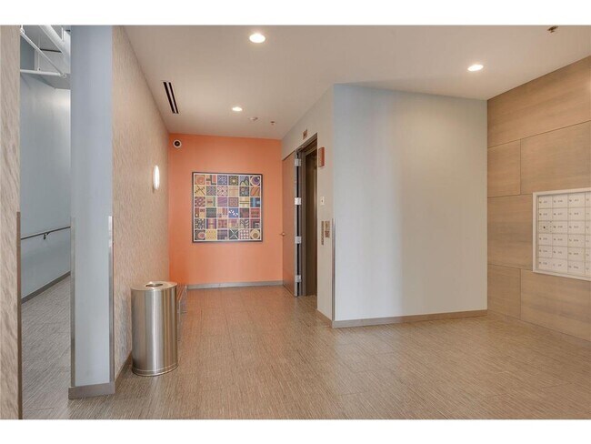 Building Photo - 1211 Lagoon Ave