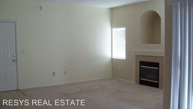 Building Photo - 8250 N Grand Canyon Dr